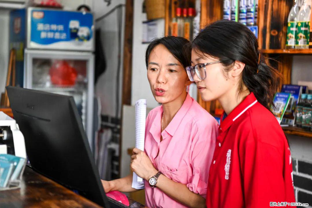全网追的“扁担女孩”，找了一份暑假工，时薪12元 - 驻马店生活资讯 - 驻马店28生活网 zmd.28life.com